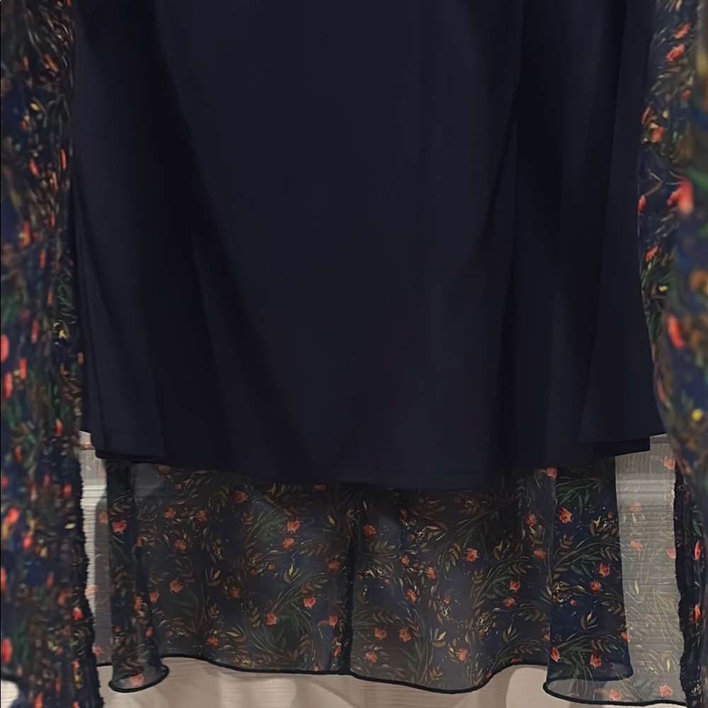 LuLaRoe Navy Midi Skirt with Coral Waistband and Tiny Floral Sprigs - Picture 5 of 9